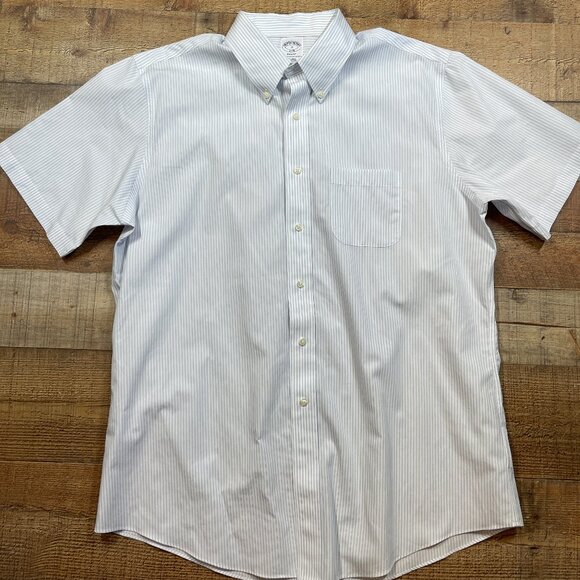 Brooks Brothers Regent White & Blue Short Sleeve Button Down Shirt size 17 - Picture 1 of 4